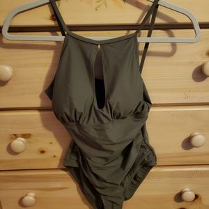 Ellen Tracy Swimsuit NEW